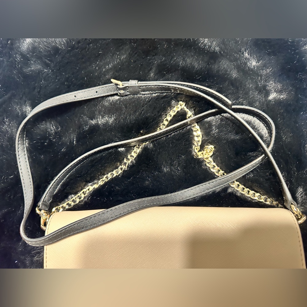 ❌❌SOLD❌❌🎀Kate Spade crossbody bag🎀 - Picture 8 of 12